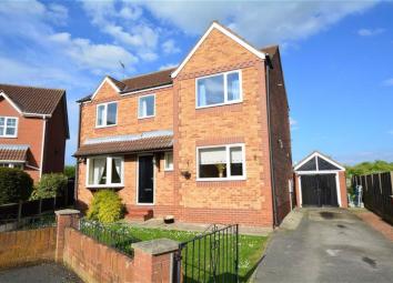Detached house For Sale in Goole