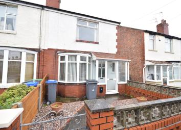 End terrace house To Rent in Blackpool