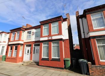 Semi-detached house To Rent in Wallasey
