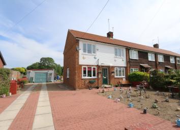 3 Bedroom End terrace house for sale