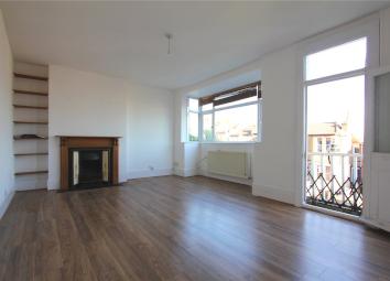 Maisonette For Sale in London