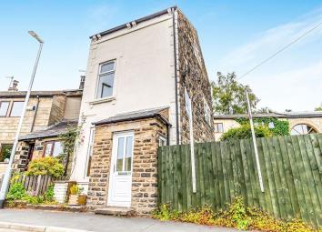 Terraced house For Sale in Todmorden