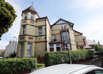Flat For Sale in Colwyn Bay