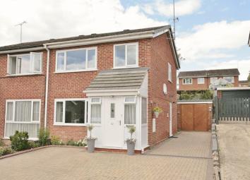 Semi-detached house For Sale in Banbury