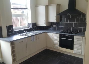 Terraced house To Rent in 