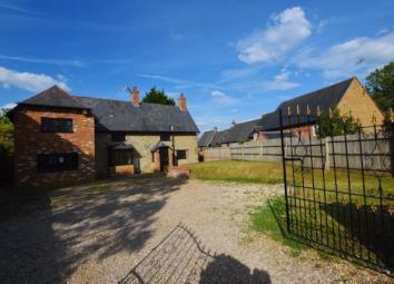 Detached house For Sale in Northampton