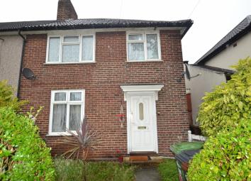 Maisonette For Sale in Dagenham