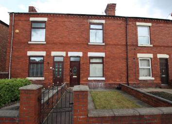 Terraced house For Sale in St. Helens