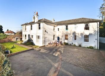 Flat To Rent in Tunbridge Wells