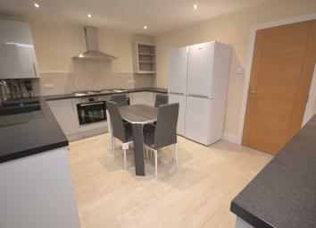 7 Bedroom Semi-detached house to rent