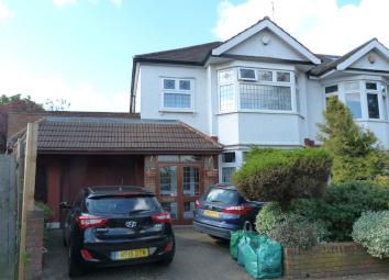 3 Bedroom End terrace house for sale