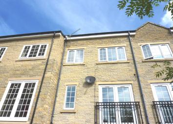 Town house For Sale in Halifax