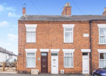 Terraced house For Sale in Leicester