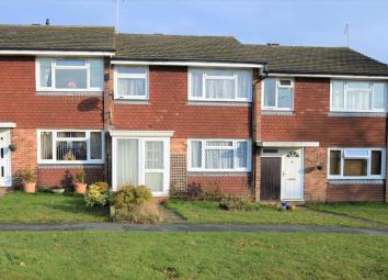 Terraced house To Rent in Farnham