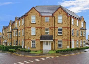 Flat For Sale in Romford
