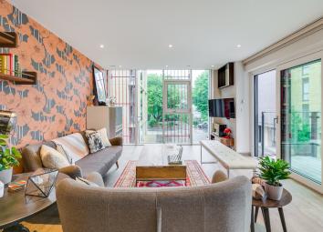 Property To Rent in London
