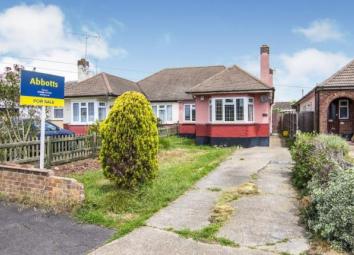 Bungalow For Sale in Benfleet