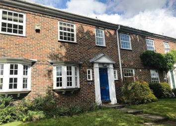 Terraced house To Rent in Reading