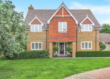 Detached house For Sale in Reading