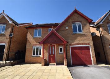 Detached house For Sale in Leeds