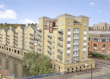 Flat To Rent in Reading