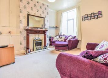 Terraced house For Sale in Preston