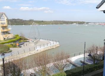 Flat To Rent in Chatham