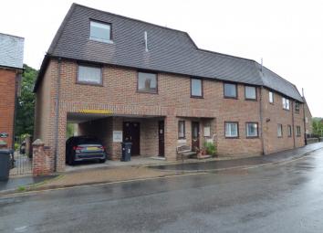 Flat To Rent in Midhurst