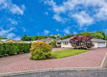 Bungalow For Sale in Cannock