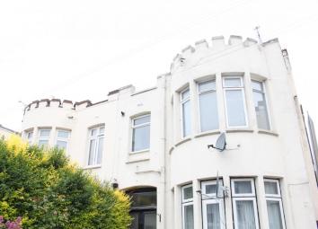 Flat To Rent in Westcliff-on-Sea