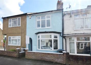 Terraced house For Sale in Watford