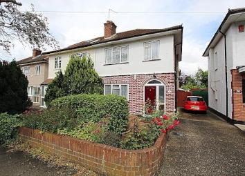 Semi-detached house For Sale in Hayes