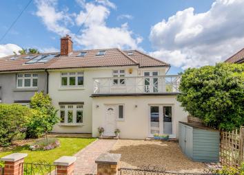 5 Bedroom Semi-detached house to rent