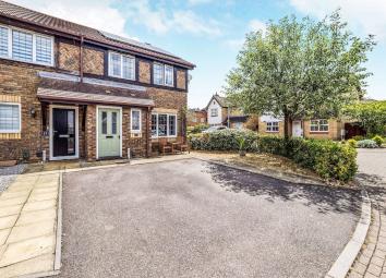 3 Bedroom End terrace house for sale