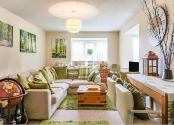 Flat For Sale in Didcot