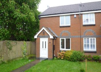 End terrace house To Rent in Solihull