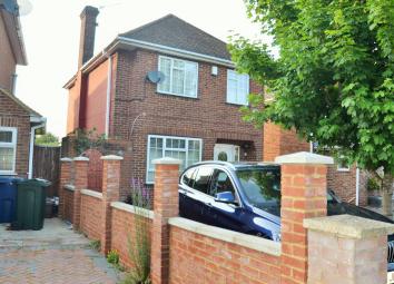 Detached house To Rent in High Wycombe