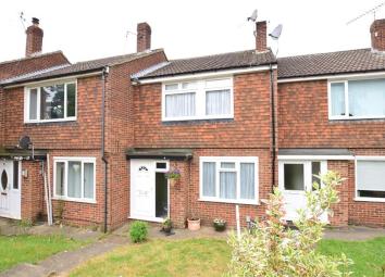 Terraced house For Sale in Chatham