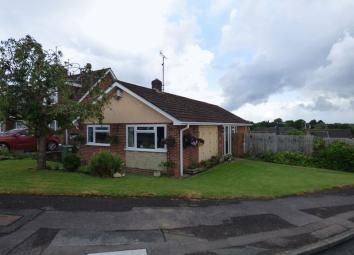 Detached bungalow For Sale in Gloucester