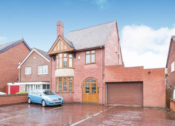 Detached house For Sale in Wolverhampton