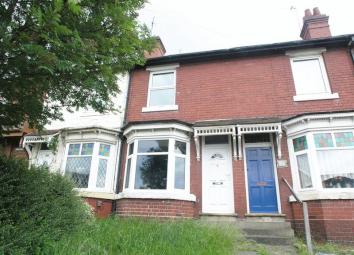 Terraced house For Sale in Brierley Hill