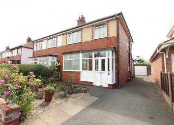 Semi-detached house For Sale in Poulton-Le-Fylde