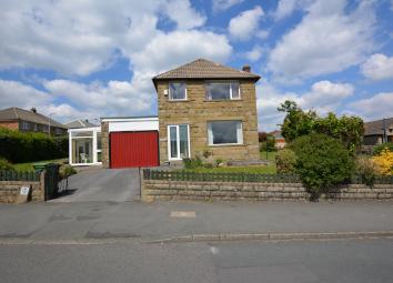 Detached house For Sale in Holmfirth