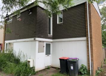 End terrace house To Rent in Telford