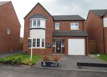 Detached house For Sale in Tamworth