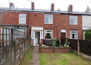 Terraced house For Sale in Winsford