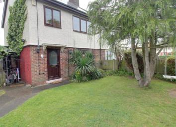 Semi-detached house For Sale in Goole