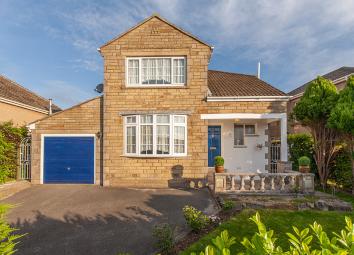 Detached house For Sale in Keighley