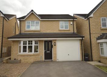 Detached house For Sale in Bradford