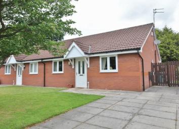 Semi-detached bungalow For Sale in Liverpool